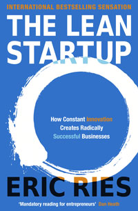 book cover of 'The Lean Startup', showing a white circle drawn by a brush on a solid blue background